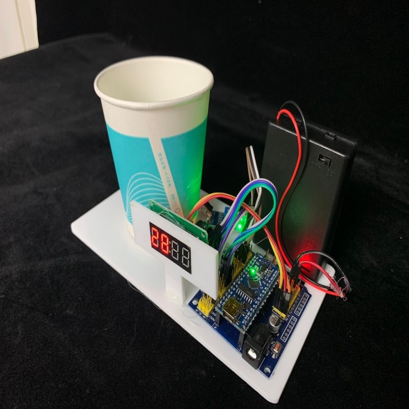 Robot recordatorio de agua y b - Science Nature reseña y precio